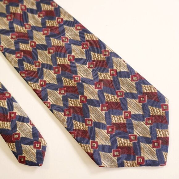Boston Trader's Blue Tan Jacquard Print Abstract Geometeric Wide Short Silk Tie - Picture 1 of 4